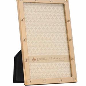 Lawrence Frames gold picture frame 4x6in pictures.